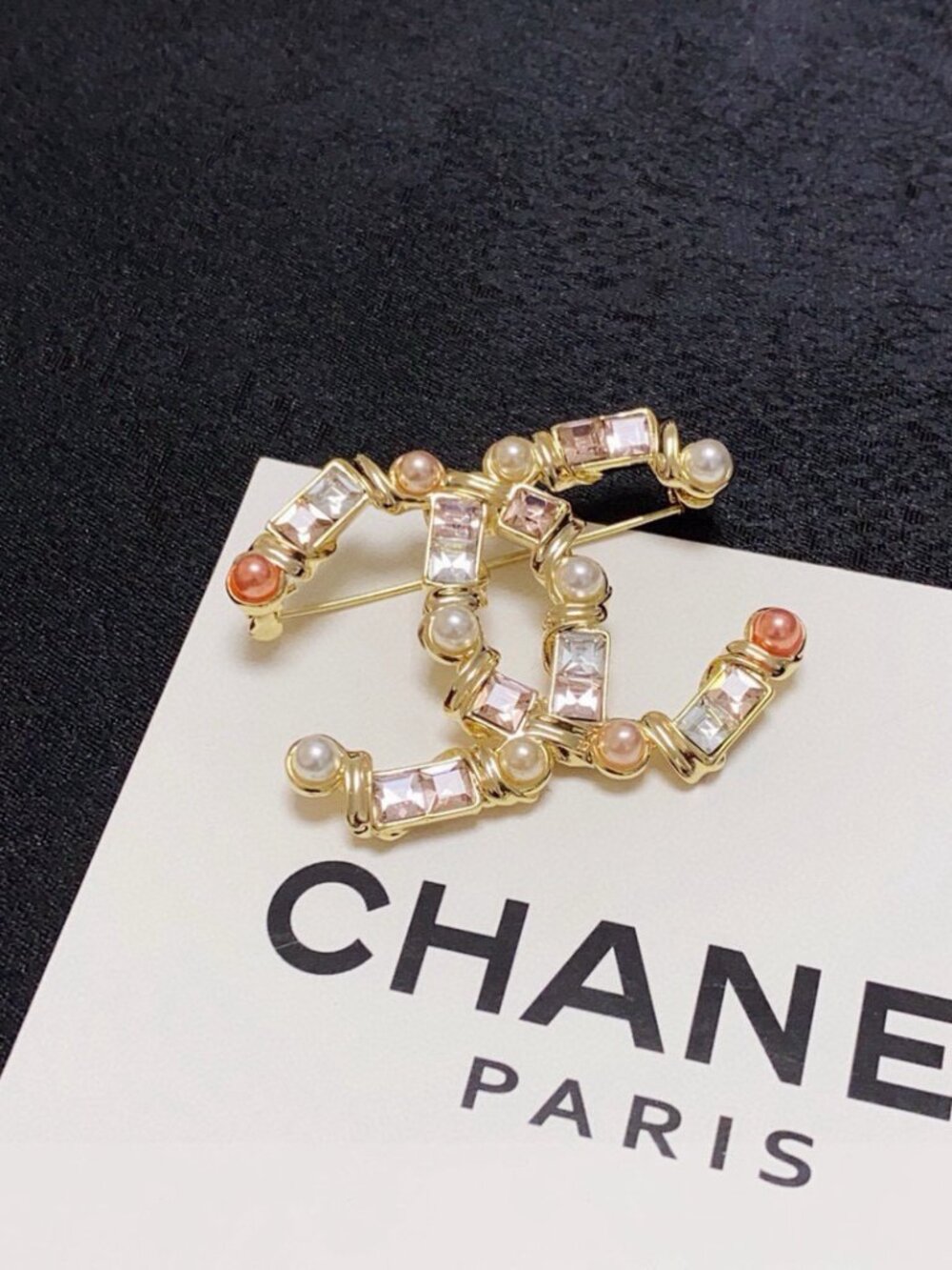 Authentic Chanel Rectangle Crystal Pearl CC Brooch Pin | Brand New Unworn - Picture 2 of 5